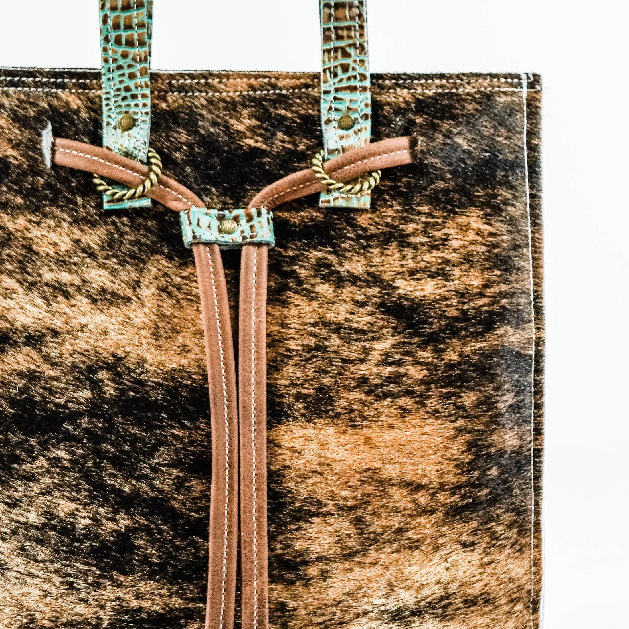Mini Lainey - Dark Brindle w/ Turquoise Croc